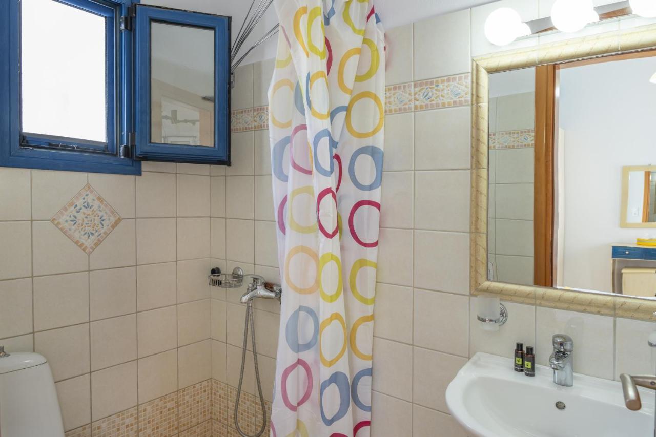 Studios Ninemia Serifos 2 Livadi  Buitenkant foto